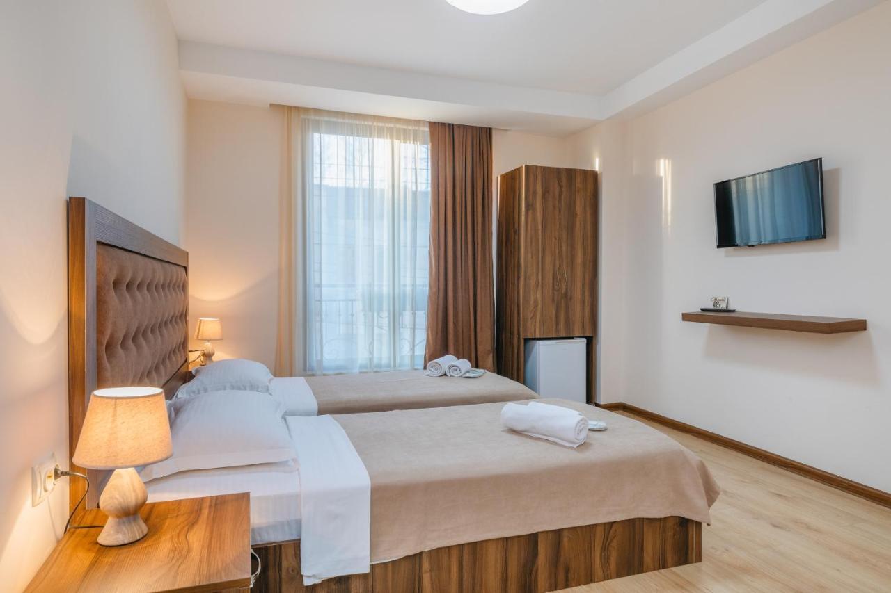 Gala Boutique Hotel Kutaisi Eksteriør billede
