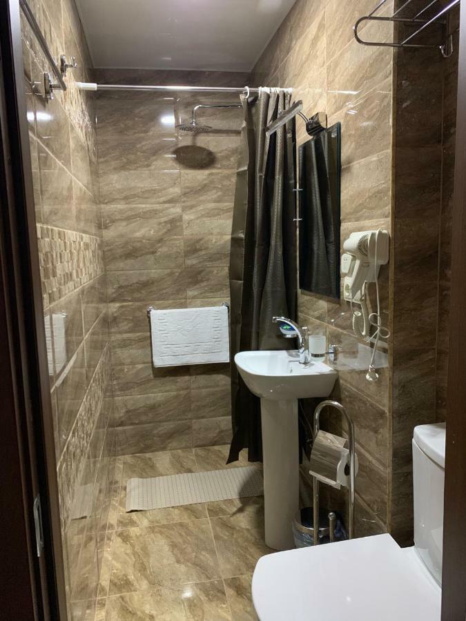 Gala Boutique Hotel Kutaisi Eksteriør billede